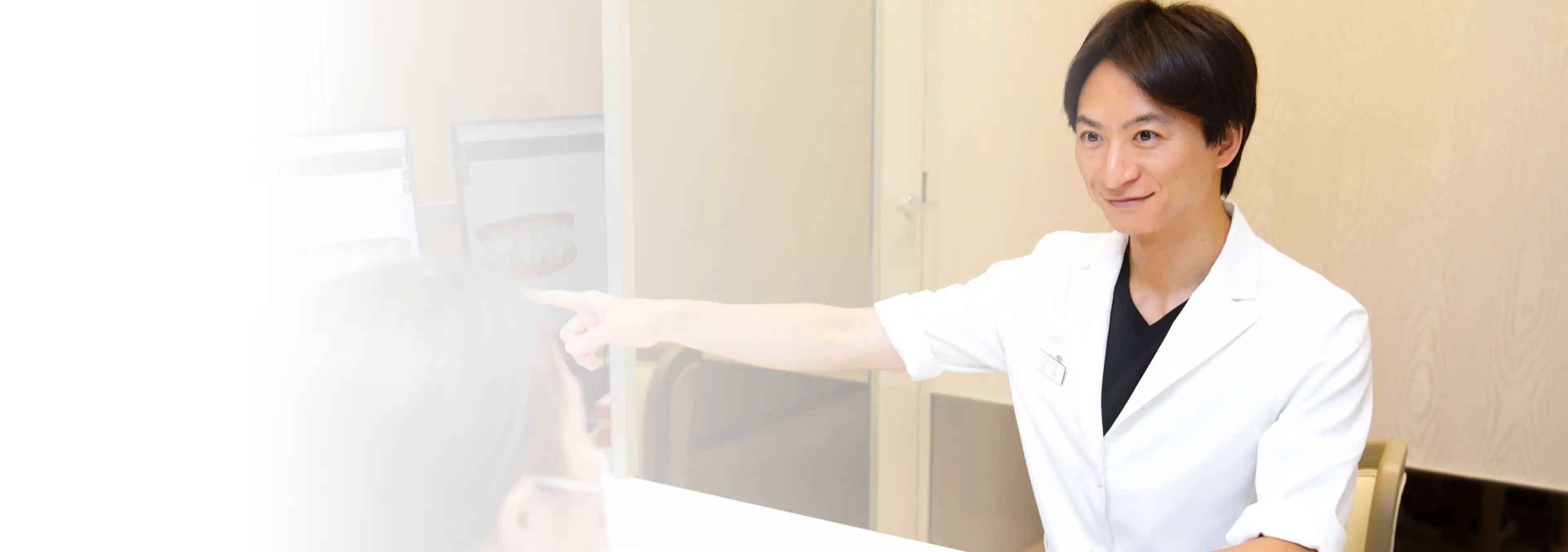 高い技術のセラミック治療を